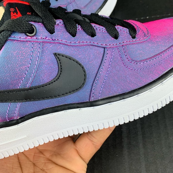 air force 1 lv8 shift